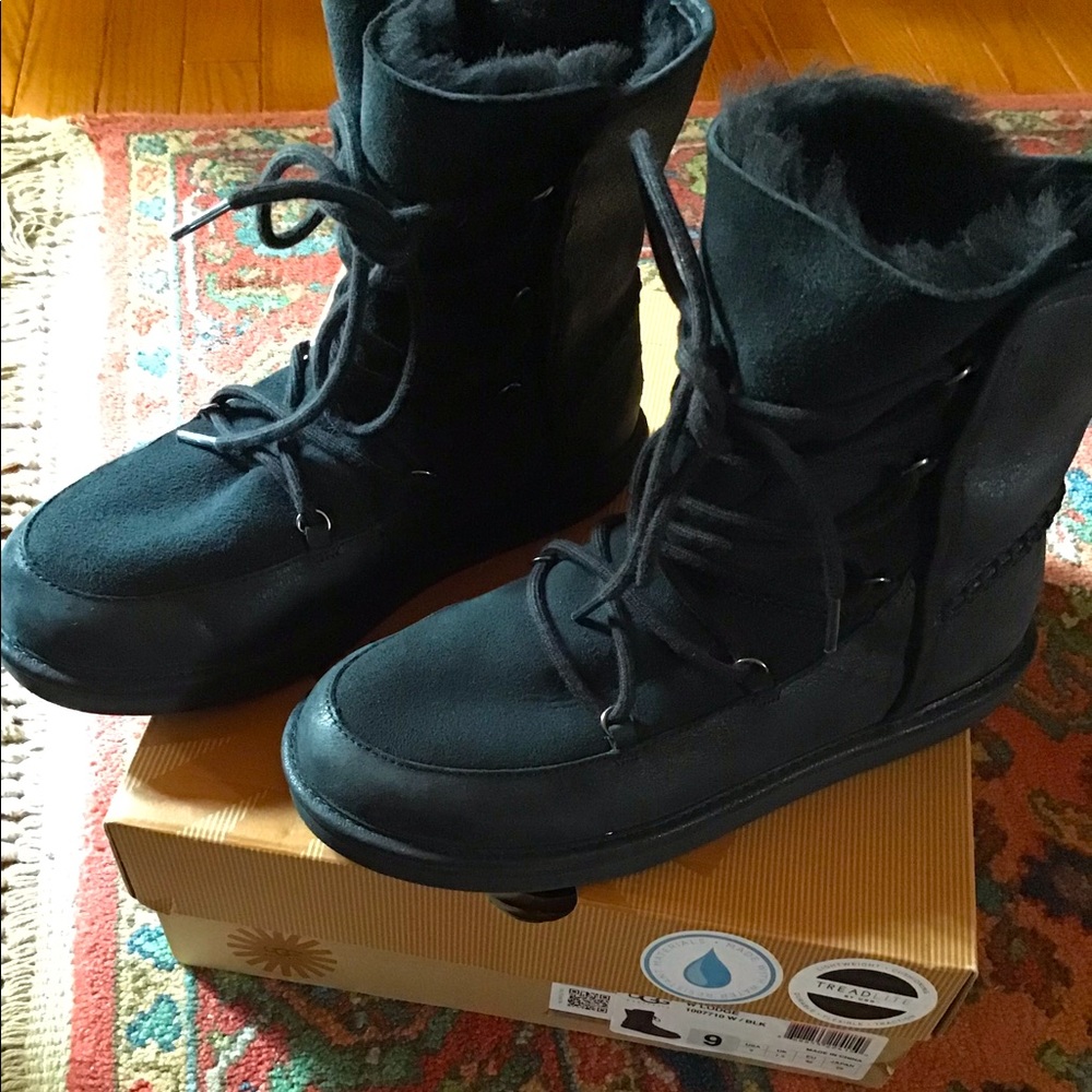Ugg Lodge Boots